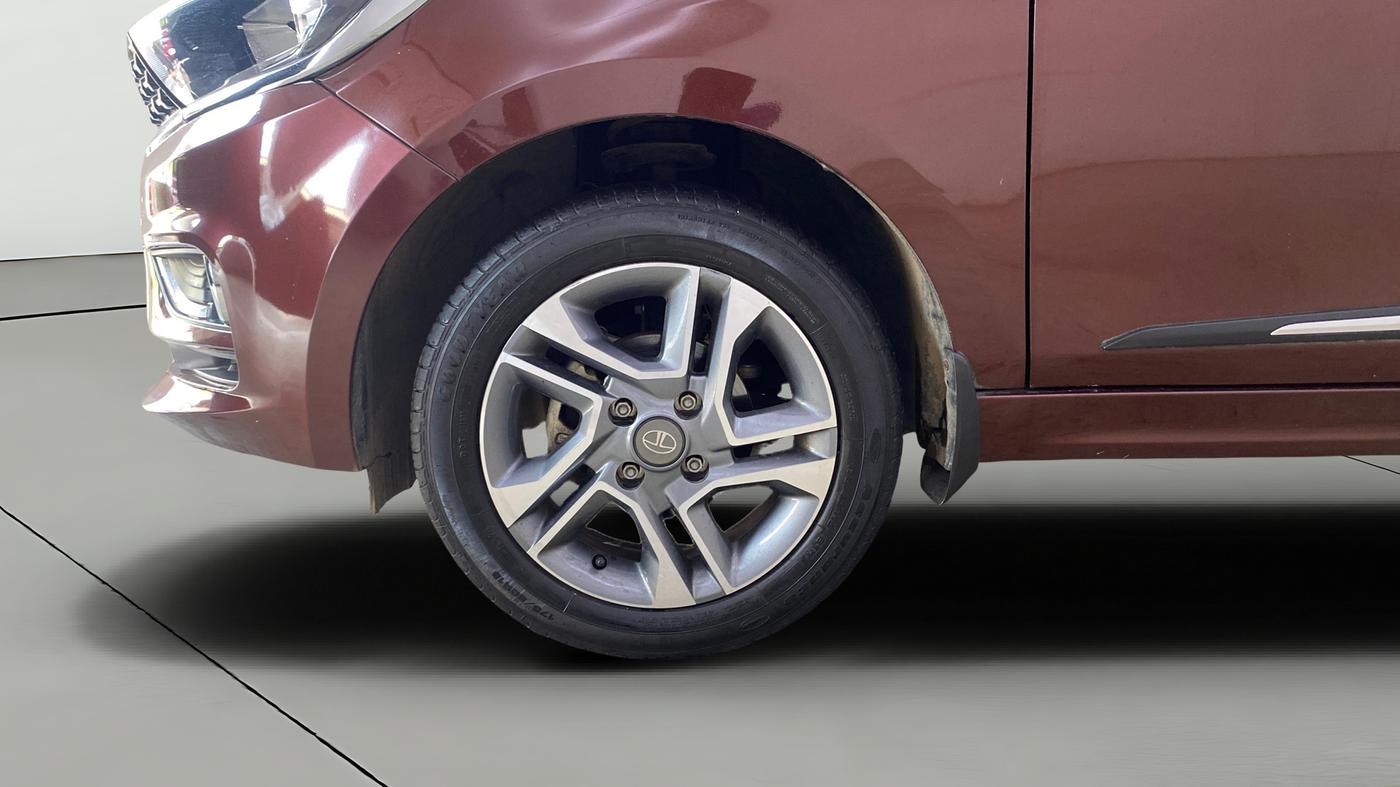 2024 Tata TIGOR XZ PLUS PETROL, CNG, Manual, 14,989 km, Left Front Wheel