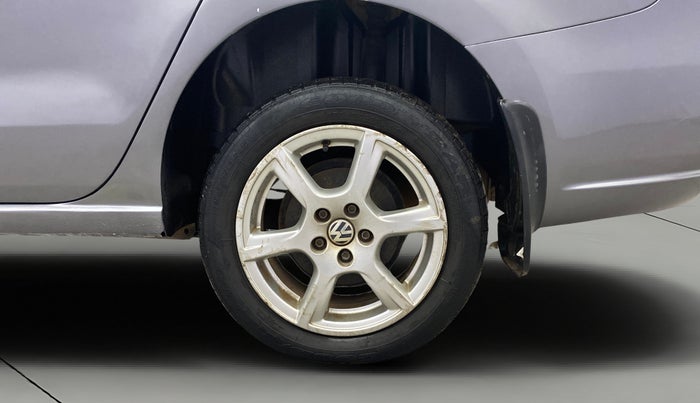 2014 Volkswagen Vento HIGHLINE DIESEL 1.6, Diesel, Manual, 80,634 km, Left Rear Wheel