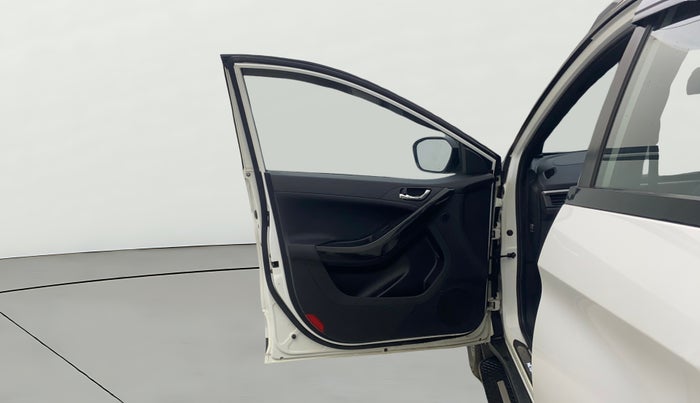 2023 Tata NEXON FEARLESS + SUNROOF DUAL TONE 1.2 PETROL, Petrol, Manual, 13,619 km, LHS Front Door