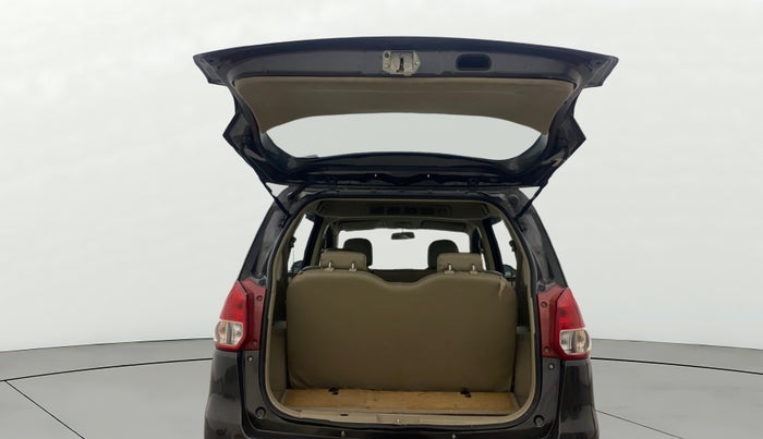 2014 Maruti Ertiga VXI, Petrol, Manual, 1,18,800 km, Boot Door Open
