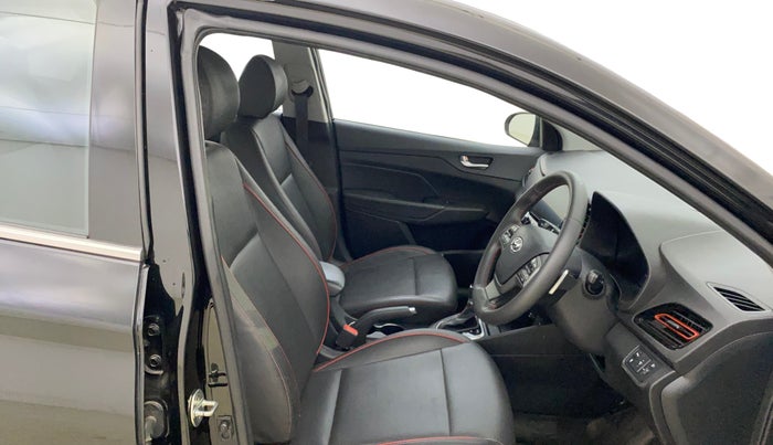 2021 Hyundai Verna SX (O) 1.0 TURBO DCT, Petrol, Automatic, 19,469 km, Right Side Front Door Cabin