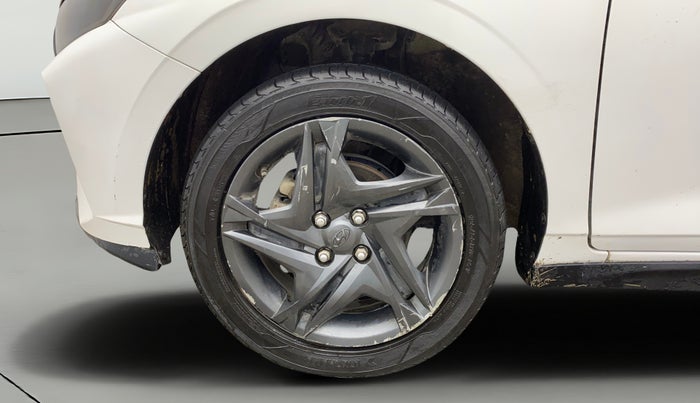 2022 Hyundai NEW I20 SPORTZ 1.2 MT, Petrol, Manual, 96,421 km, Left Front Wheel