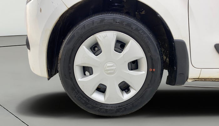 2022 Maruti New Wagon-R VXI CNG 1.0, CNG, Manual, 30,775 km, Left Front Wheel