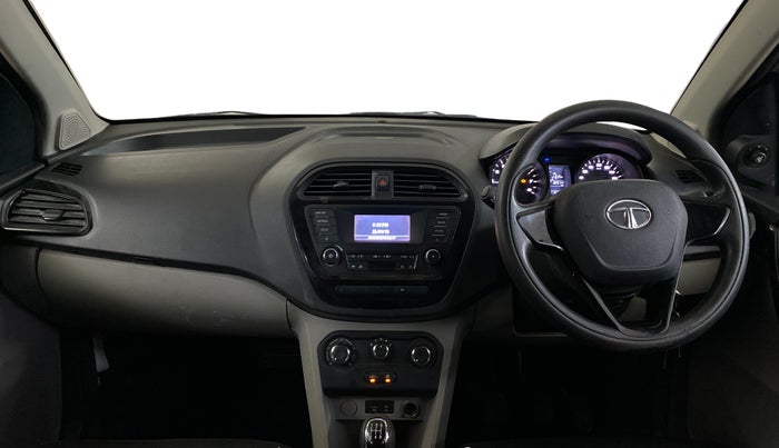 2018 Tata Tiago XT PETROL, Petrol, Manual, 32,574 km, Dashboard