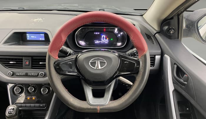 2022 Tata NEXON XM PETROL, CNG, Manual, 58,392 km, Steering Wheel Close Up