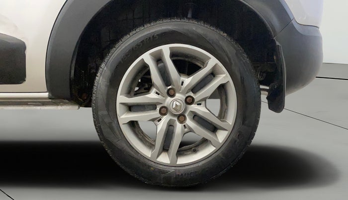 2019 Renault TRIBER RXZ, Petrol, Manual, 56,981 km, Left Rear Wheel