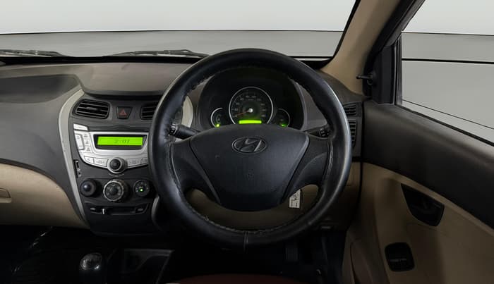 2018 Hyundai Eon MAGNA +, Petrol, Manual, 30,467 km, Steering Wheel Close Up