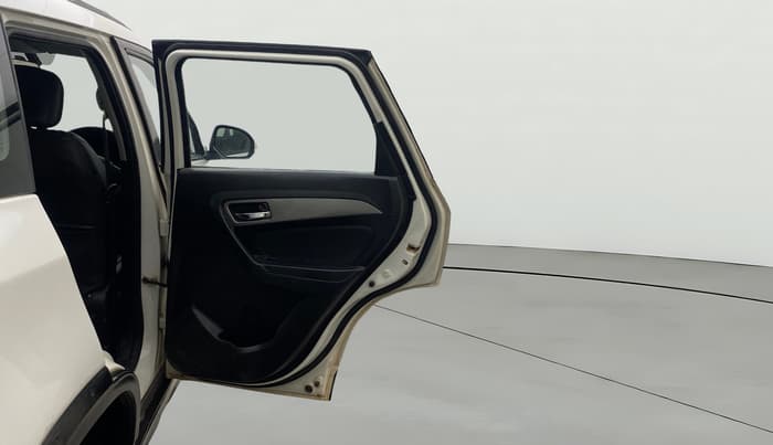 2018 Maruti Vitara Brezza ZDI PLUS AMT, Diesel, Automatic, 1,35,582 km, RHS Rear Door