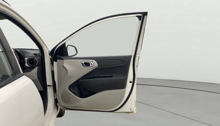 2019 Hyundai GRAND I10 NIOS SPORTZ AMT 1.2 KAPPA VTVT, Petrol, Automatic, 62,340 km, RHS Front Door