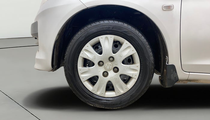 2013 Honda Brio S MT, Petrol, Manual, 43,892 km, Left Front Wheel