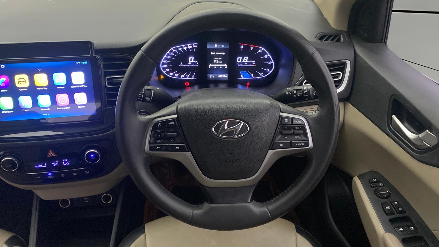 2020 Hyundai Verna SX 1.5 VTVT, Petrol, Manual, 41,716 km, Steering Wheel Close Up