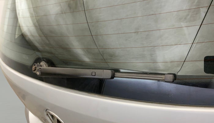 2016 Volkswagen Polo COMFORTLINE 1.2L, Petrol, Manual, 61,596 km, Rear Wiper