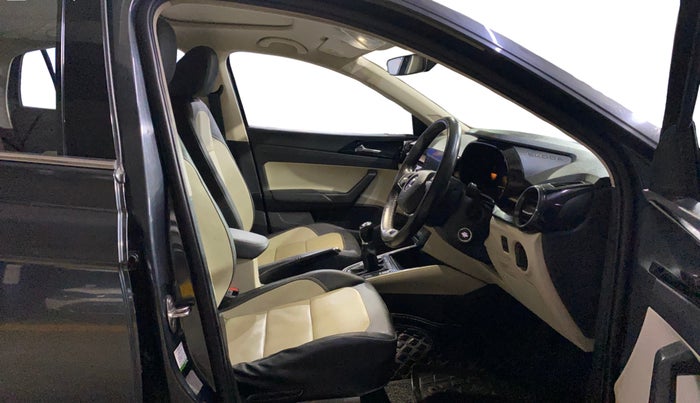 2023 Skoda SLAVIA STYLE 1.0L TSI MT, Petrol, Manual, 19,052 km, Right Side Front Door Cabin