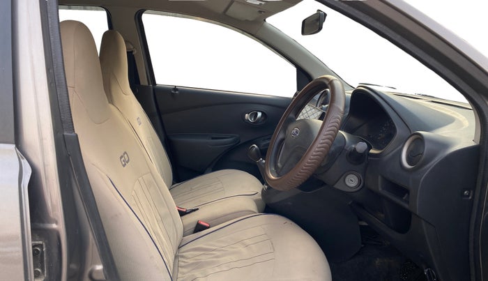 2018 Datsun Go T, Petrol, Manual, 30,404 km, Right Side Front Door Cabin