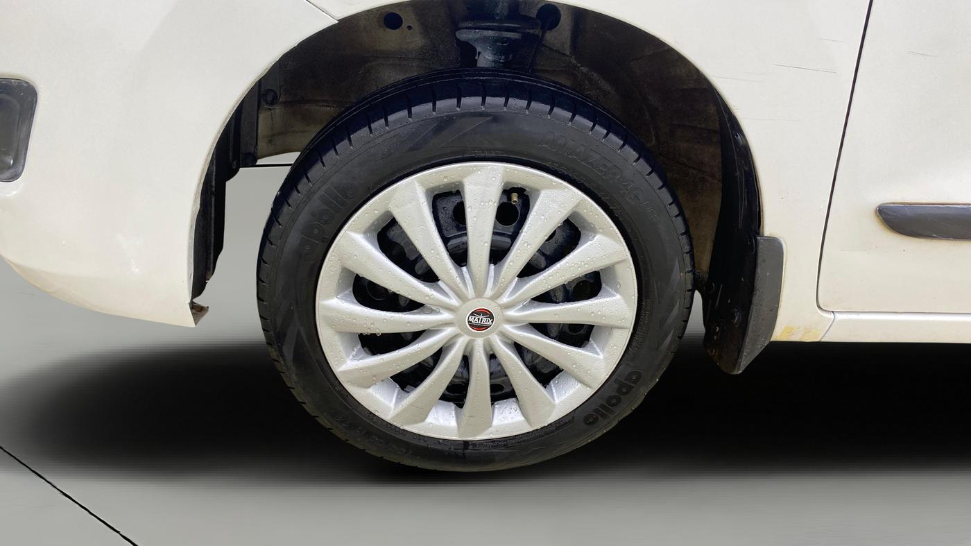 2017 Maruti Wagon R 1.0 VXI AMT, Petrol, Automatic, 63,744 km, Left Front Wheel