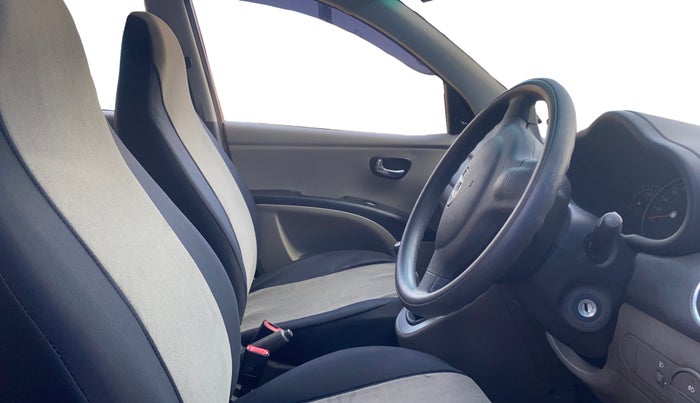 2014 Hyundai i10 SPORTZ 1.1, Petrol, Manual, 68,639 km, Right Side Front Door Cabin