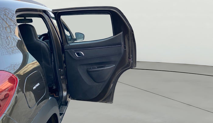 2021 Renault Kwid CLIMBER 1.0 AMT (O), Petrol, Automatic, 20,408 km, RHS Rear Door