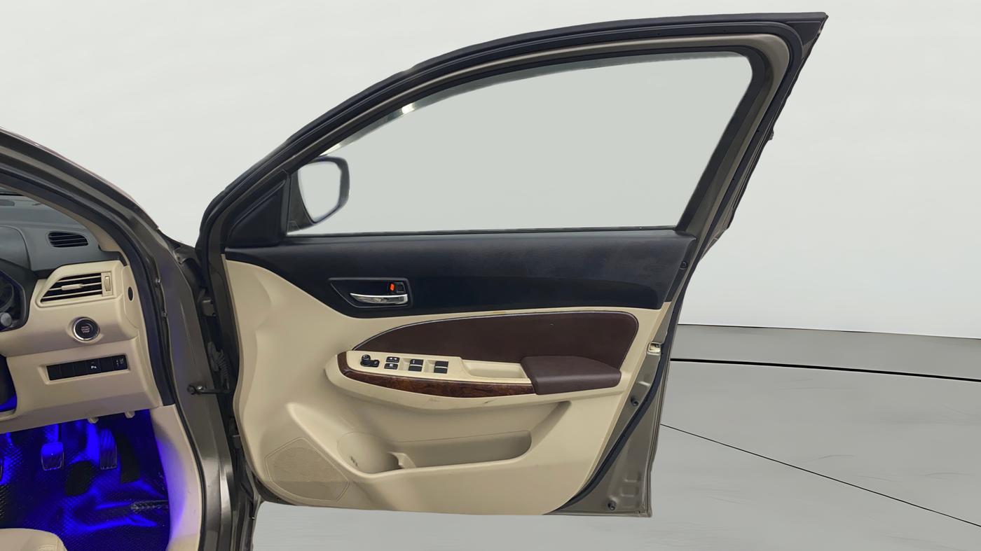 2017 Maruti Dzire ZXI PLUS, Petrol, Manual, 88,429 km, RHS Front Door