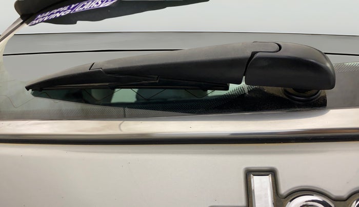 2017 Jeep Compass LIMITED 1.4 PETROL AT, Petrol, Automatic, 72,758 km, Rear Wiper