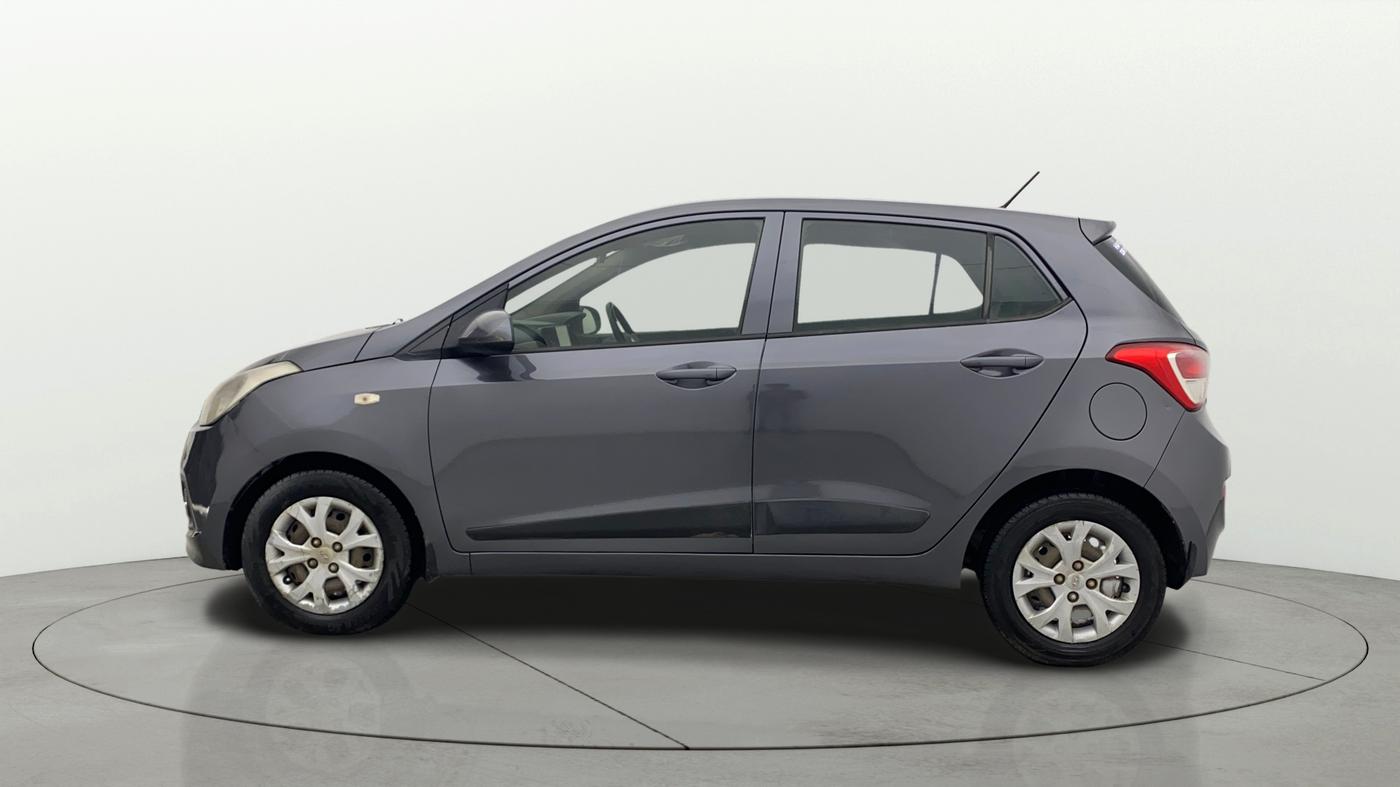 2016 Hyundai Grand i10 MAGNA AT 1.2 KAPPA VTVT, Petrol, Automatic, 1,44,747 km, Left Side
