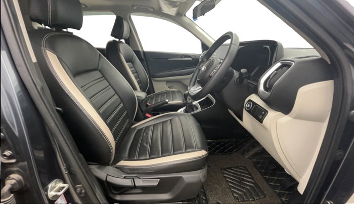 2021 KIA SONET HTX 1.0 IMT, Petrol, Manual, 42,480 km, Right Side Front Door Cabin