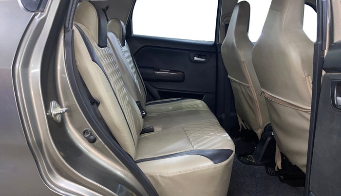 2020 Maruti New Wagon-R ZXI 1.2, Petrol, Manual, 43,188 km, Right Side Rear Door Cabin