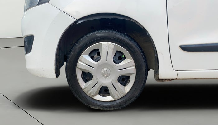 2018 Maruti Wagon R 1.0 VXI, Petrol, Manual, 36,521 km, Left Front Wheel