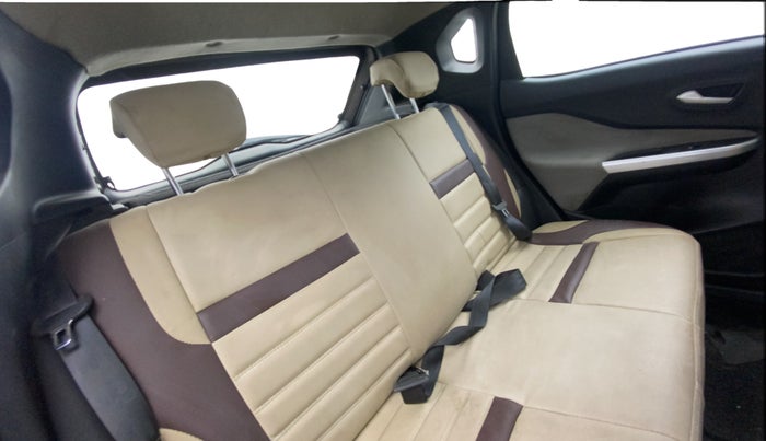 2021 Nissan MAGNITE XL, Petrol, Manual, 18,808 km, Right Side Rear Door Cabin