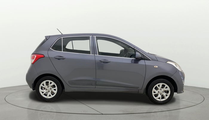 2017 Hyundai Grand i10 MAGNA 1.2 KAPPA VTVT, CNG, Manual, 1,17,518 km, Right Side View