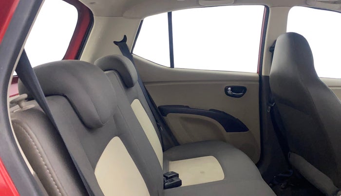 2013 Hyundai i10 SPORTZ 1.2, Petrol, Manual, 32,151 km, Right Side Rear Door Cabin