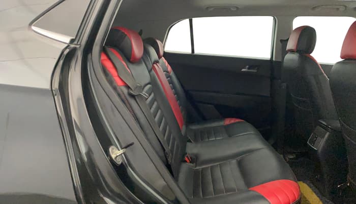 2019 Hyundai Creta SX SPORTS EDITION 1.6 DIESEL, Diesel, Manual, 1,18,327 km, Right Side Rear Door Cabin