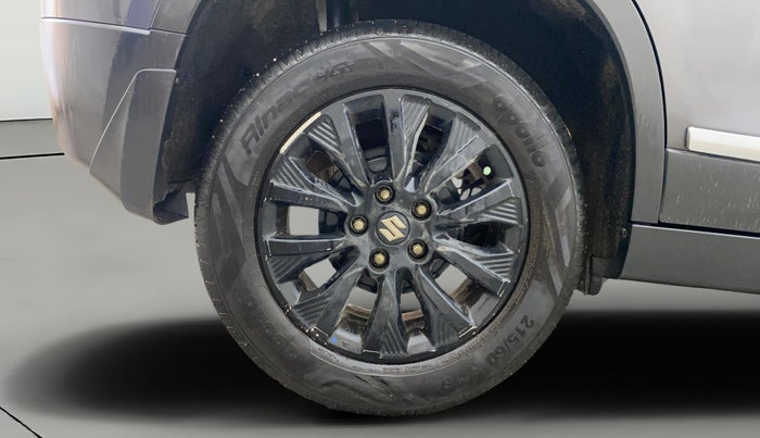 2020 Maruti Vitara Brezza ZXI, Petrol, Manual, 99,469 km, Right Rear Wheel