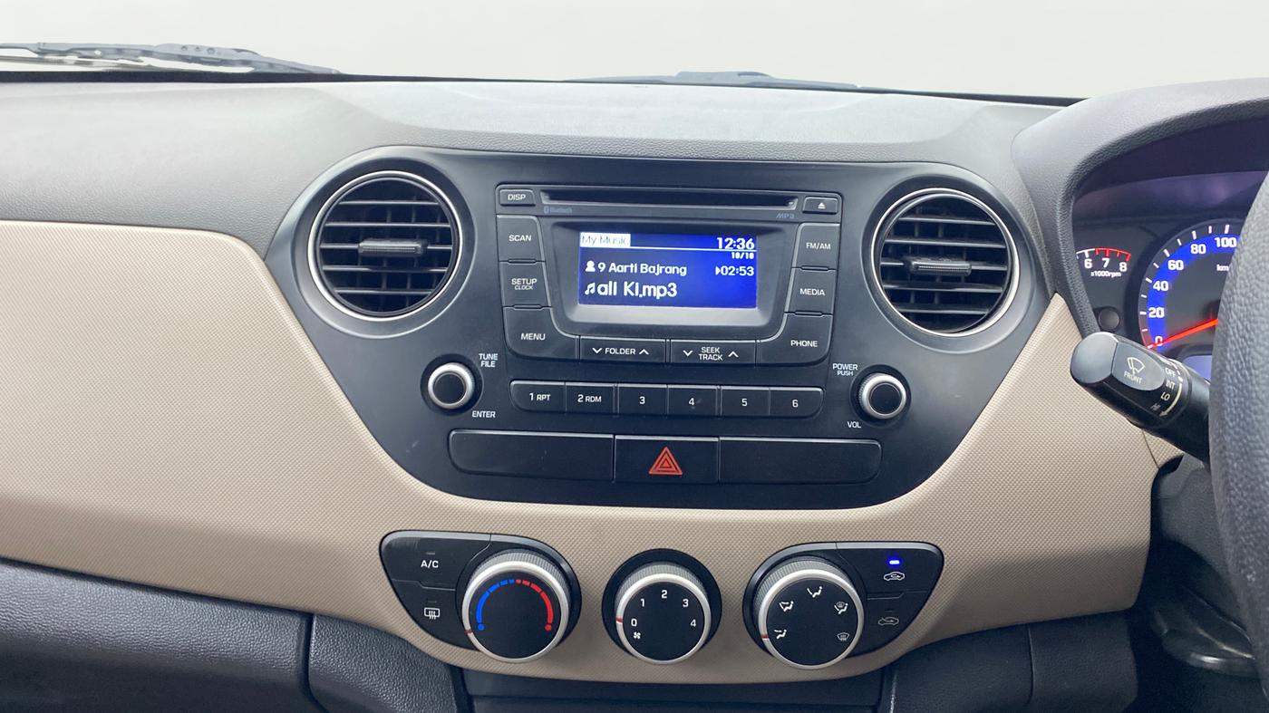 2015 Hyundai Xcent S 1.2, Petrol, Manual, 1,00,412 km, Air Conditioner