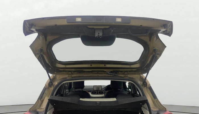 2022 Tata PUNCH ACCOMPLISHED AMT, Petrol, Automatic, 22,130 km, Boot Door Open