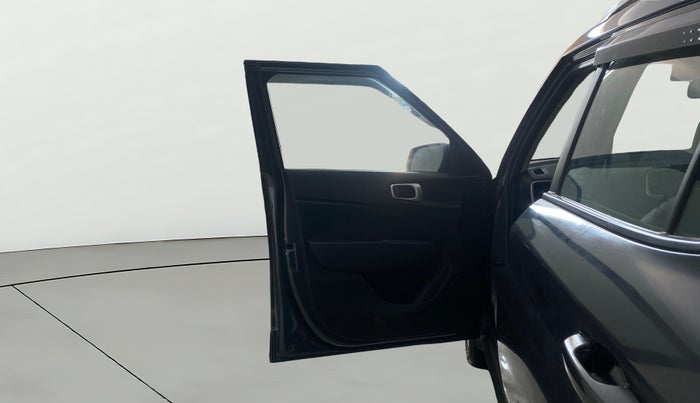 2020 Hyundai VENUE S 1.2, Petrol, Manual, 96,870 km, LHS Front Door