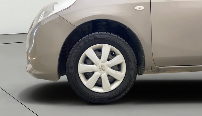 2012 Nissan Sunny XL DIESEL, Diesel, Manual, 1,18,590 km, Left Front Wheel