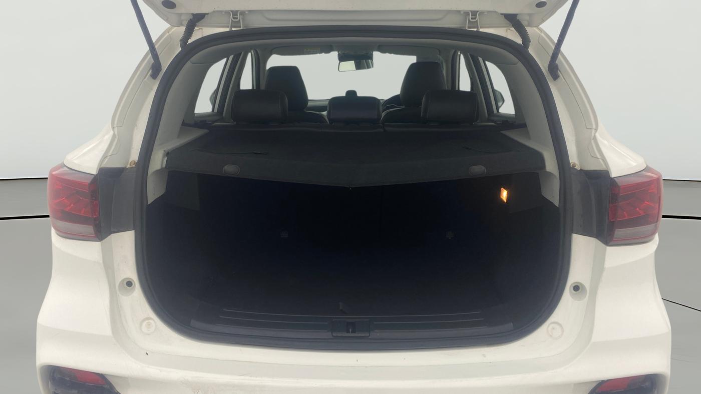 2022 MG ASTOR SHARP 1.5 MT, Petrol, Manual, 25,023 km, Boot Open Zoomed View