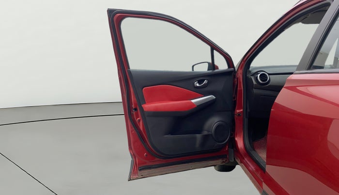 2019 Nissan Kicks XV 1.5, Petrol, Manual, 68,147 km, LHS Front Door