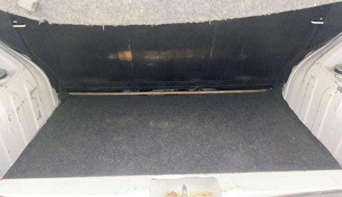 2020 Renault Kwid RXT 1.0 (O), Petrol, Manual, 55,336 km, Boot Open Zoomed View