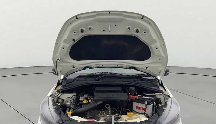 2023 Tata Tiago XT RHYTHM PETROL, Petrol, Manual, 15,104 km, Open Bonet