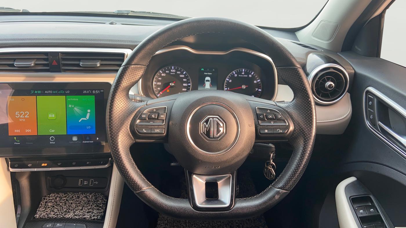 2022 MG ASTOR SUPER 1.5 MT, Petrol, Manual, 44,904 km, Steering Wheel Close Up
