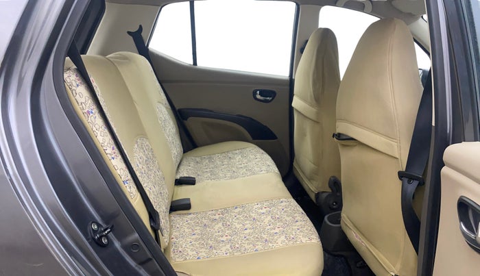 2013 Hyundai i10 MAGNA 1.2, Petrol, Manual, 48,696 km, Right Side Rear Door Cabin