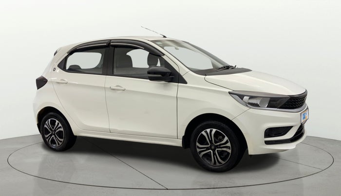 2024 Tata Tiago XT PETROL, Petrol, Manual, 26,272 km, Right Front Diagonal
