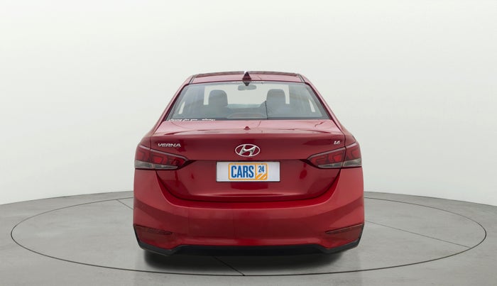 2017 Hyundai Verna 1.6 EX PETROL, Petrol, Manual, 42,658 km, Back/Rear