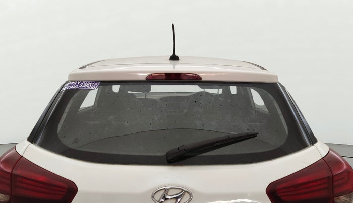 2019 Hyundai Elite i20 ASTA 1.2 (O), Petrol, Manual, 1,14,911 km, Rear Windshield