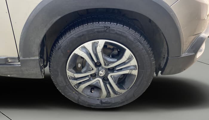 2018 Tata TIAGO NRG PETROL, Petrol, Manual, 41,181 km, Right Front Wheel