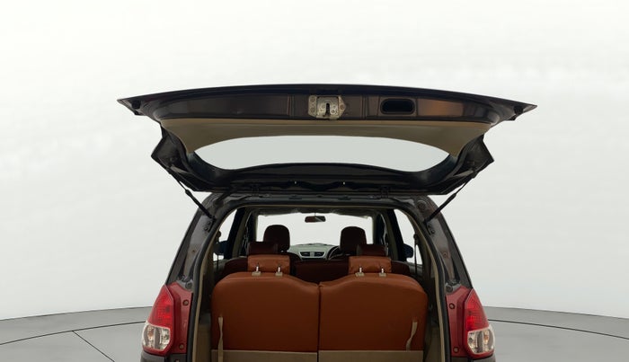 2016 Maruti Ertiga VXI, Petrol, Manual, 1,01,093 km, Boot Door Open