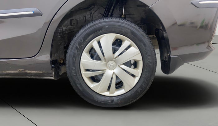 2019 Honda Amaze 1.2L I-VTEC S, Petrol, Manual, 1,30,770 km, Left Rear Wheel