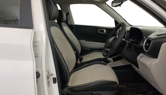 2023 Hyundai VENUE SX (O) 1.5 CRDI, Diesel, Manual, 81,086 km, Right Side Front Door Cabin
