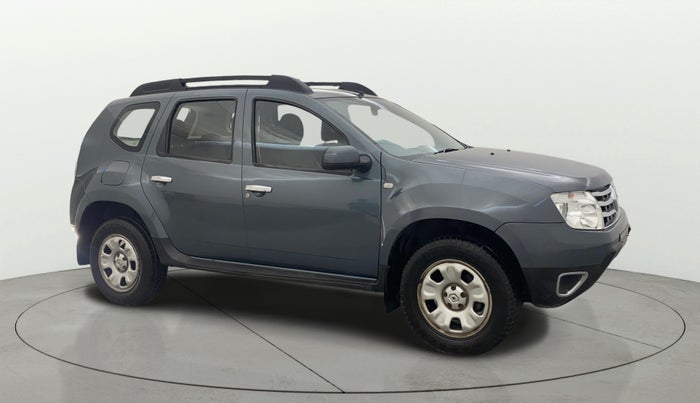 2015 Renault Duster 85 PS RXL DIESEL, Diesel, Manual, 67,785 km, Right Front Diagonal